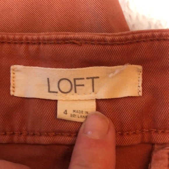 LOFT casual pants; size 4 - Picture 2 of 6